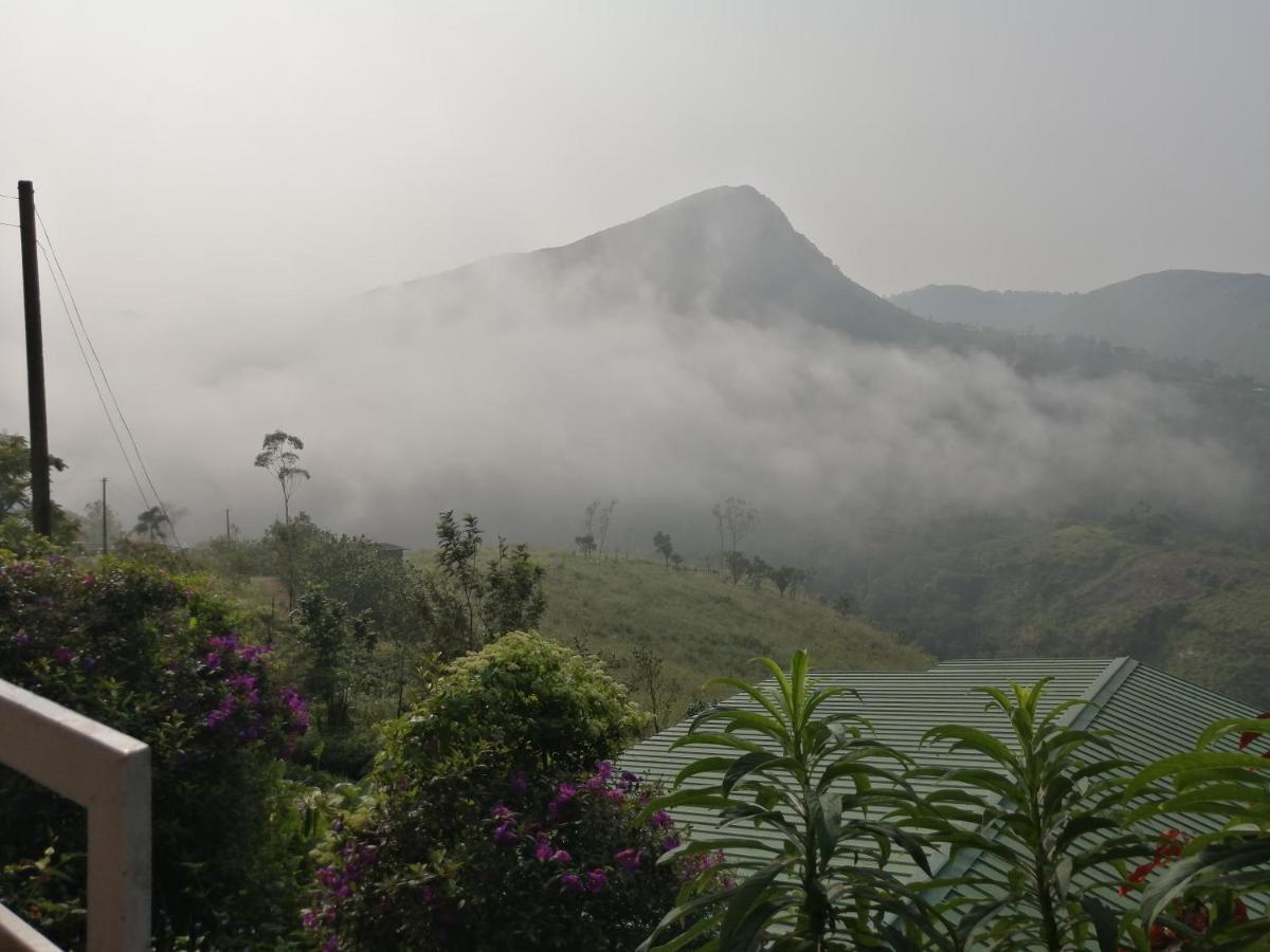 The Kissing Mountains Hotel Vagamon Exterior photo