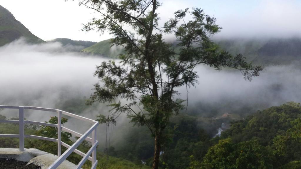 The Kissing Mountains Hotel Vagamon Exterior photo